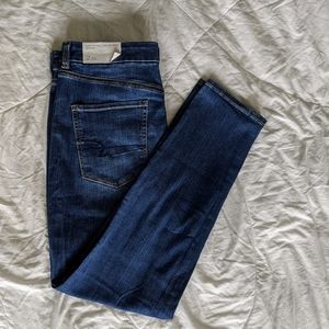 AEO Curvy Hi-Rise Jeggings